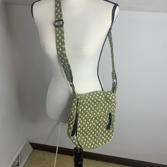 Kavu Green Pink Crossbody Canvas Bag MCB6513N - Picture 10 of 13